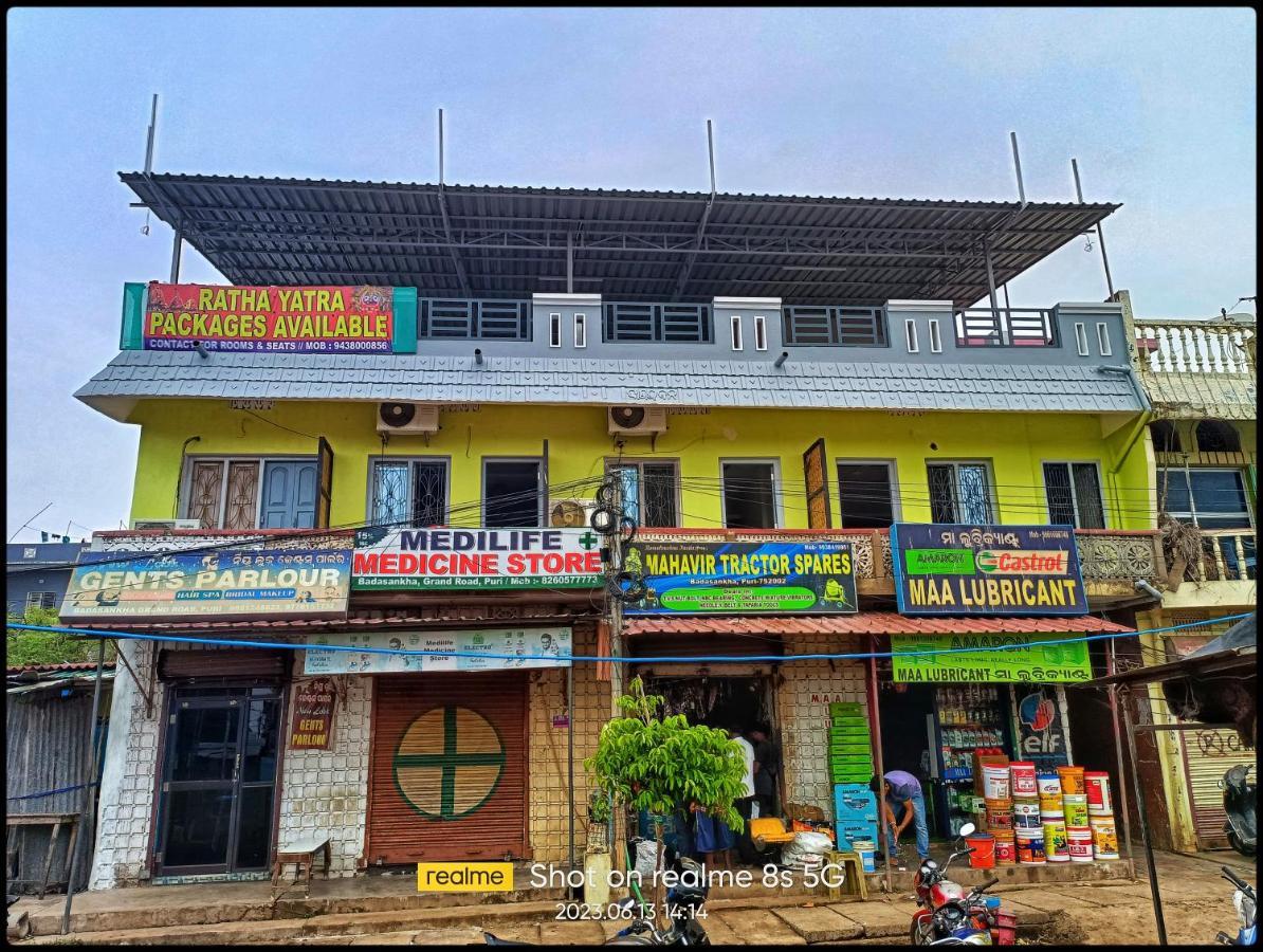 Hotel Grand View Puri Buitenkant foto