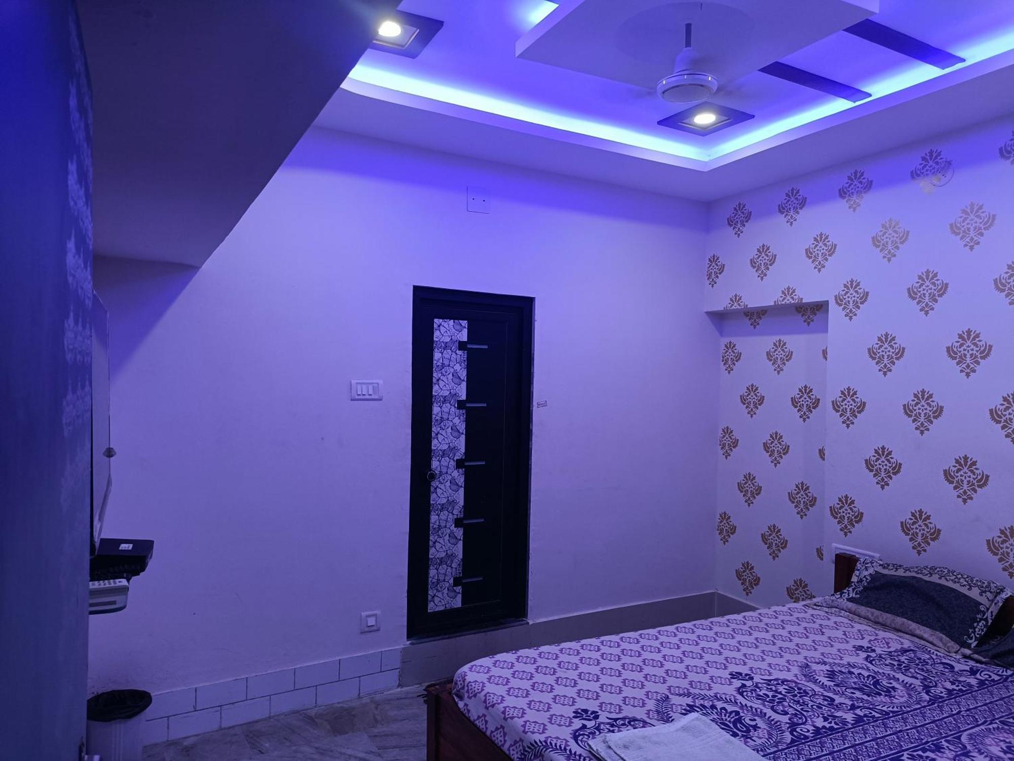 Hotel Grand View Puri Buitenkant foto