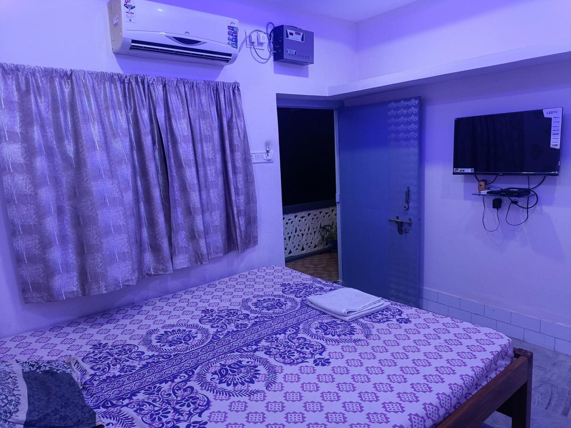 Hotel Grand View Puri Buitenkant foto