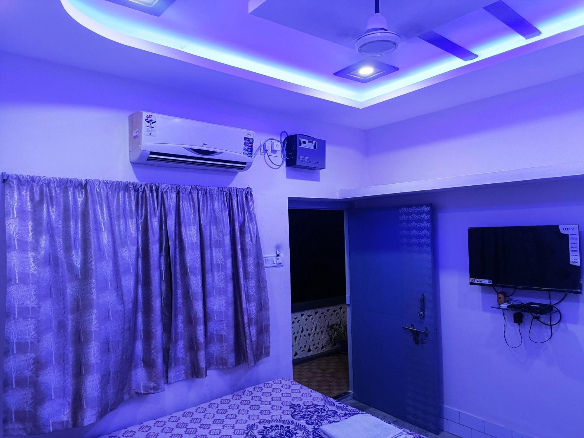 Hotel Grand View Puri Buitenkant foto